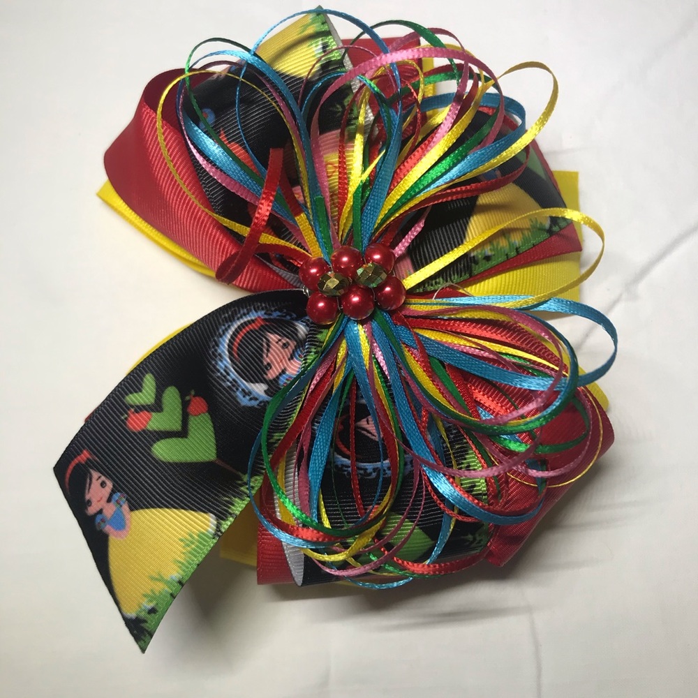 Girls bow - Picture 6 of 6